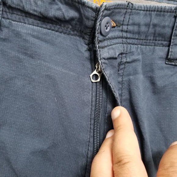 WearFirst Shorts Mens 36 Blue‎ Cargo Pockets Casual Outdoor - Picture 3 of 7